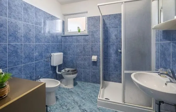 Ruzica Apartman Dajla