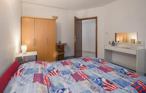 Ruzica Apartman Dajla