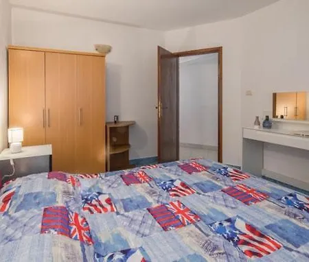 Ruzica Apartman Dajla