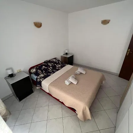 Ruzica Apartman Dajla