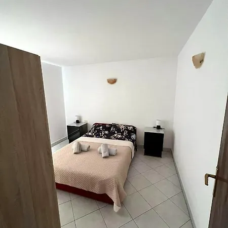 Ruzica Apartman Dajla